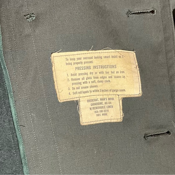 1960s Military Wool Trenchcoat / Overcoat w/ Removable Liner - Picture 6 of 16